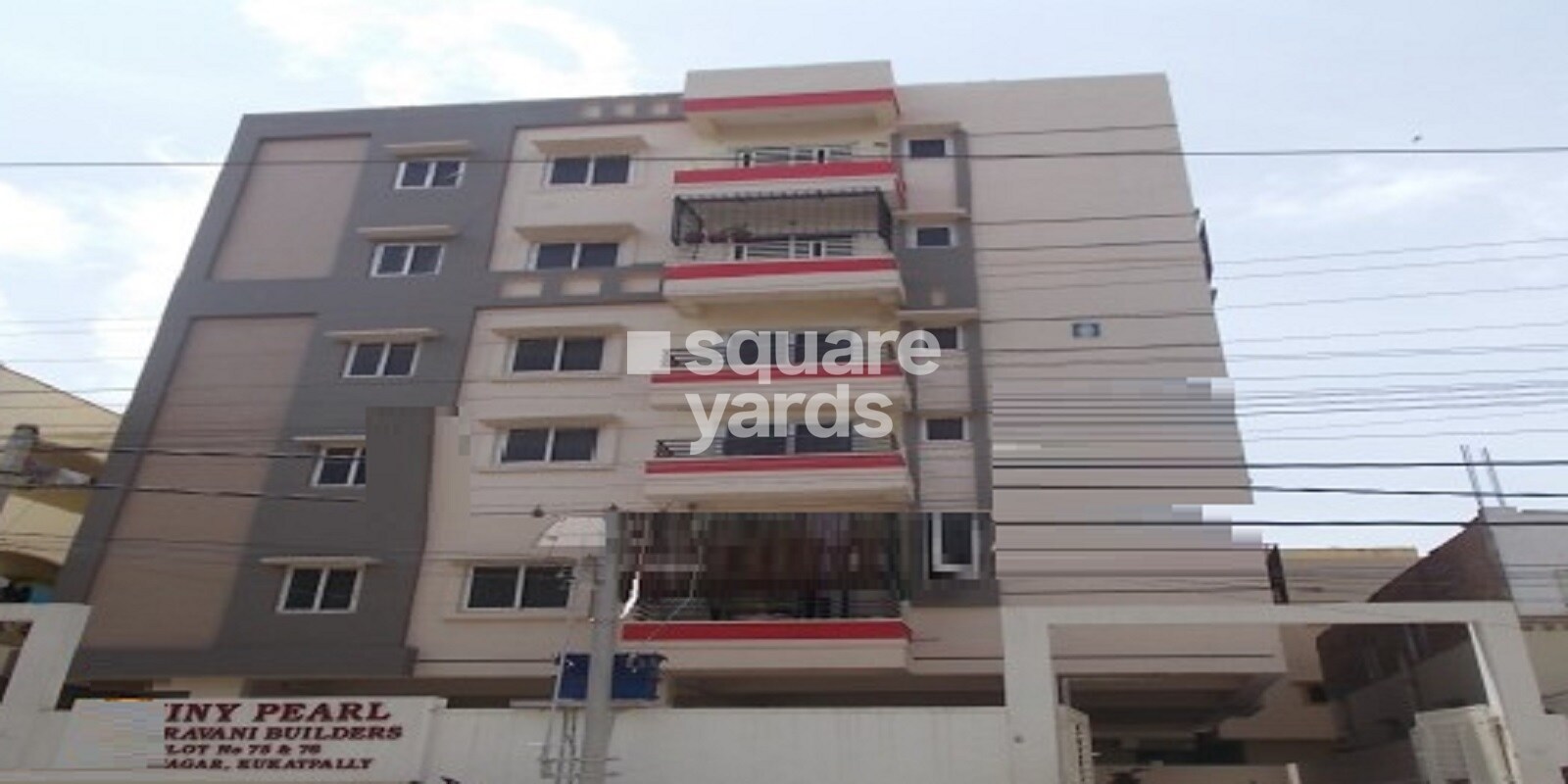 Sri Sravani Shiny Pearl