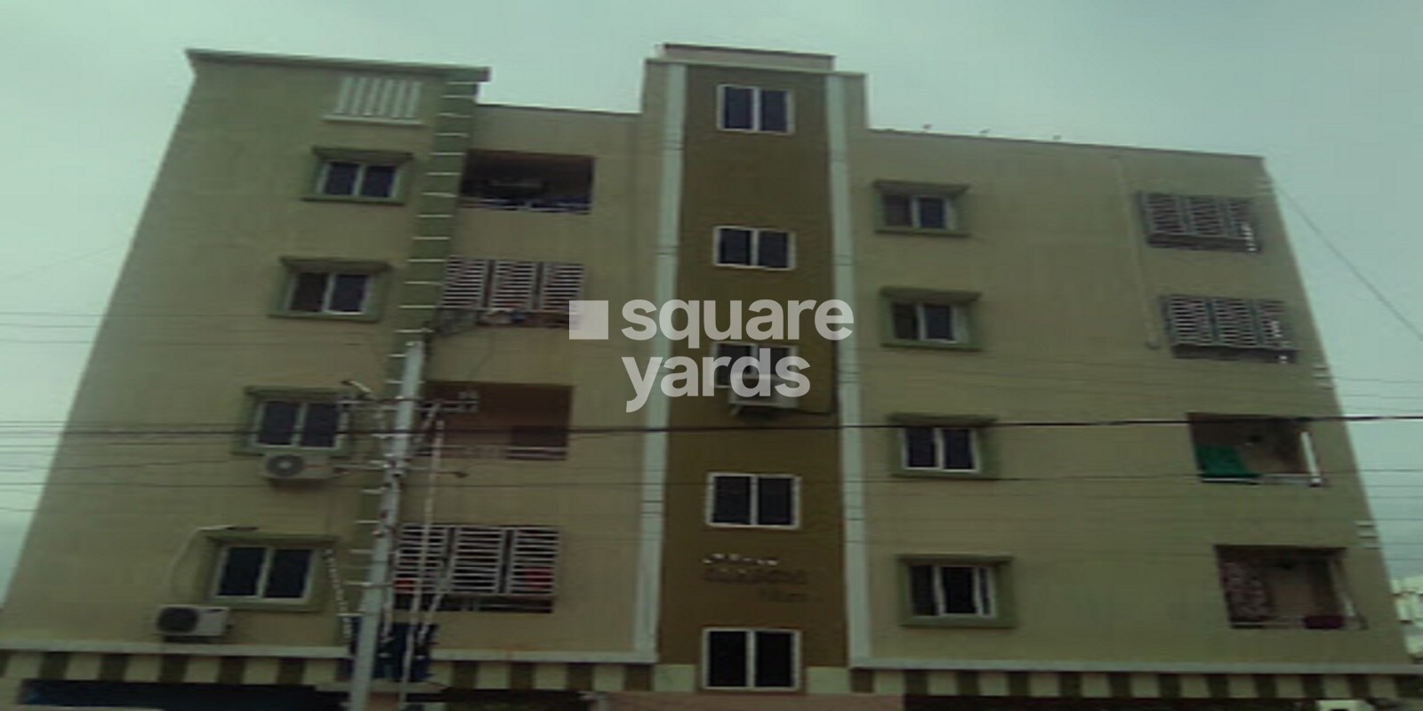 Srikar Classic Nest