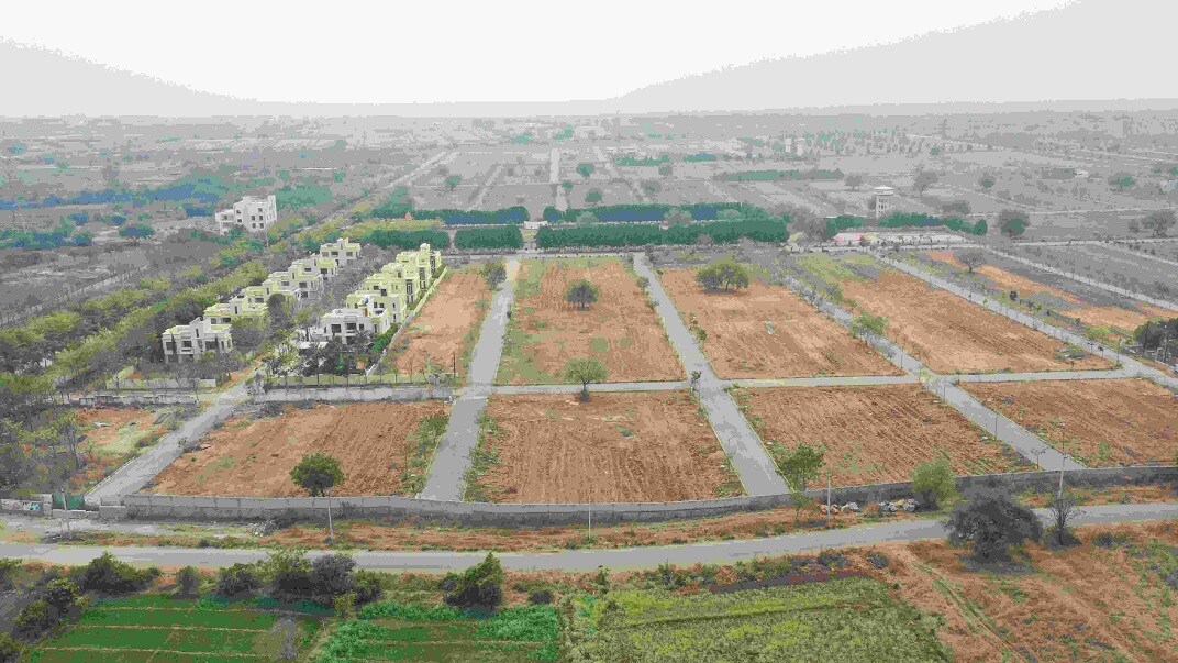 Subhagruha Sukrithi IIT County Plot Images 2