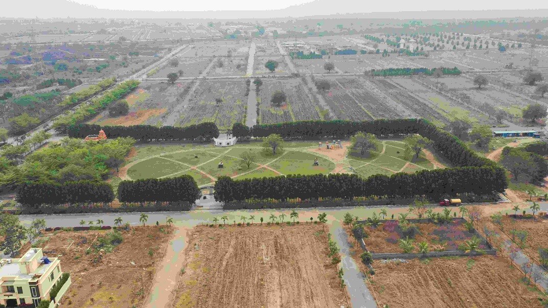 Subhagruha Sukrithi IIT County Plot Images 3