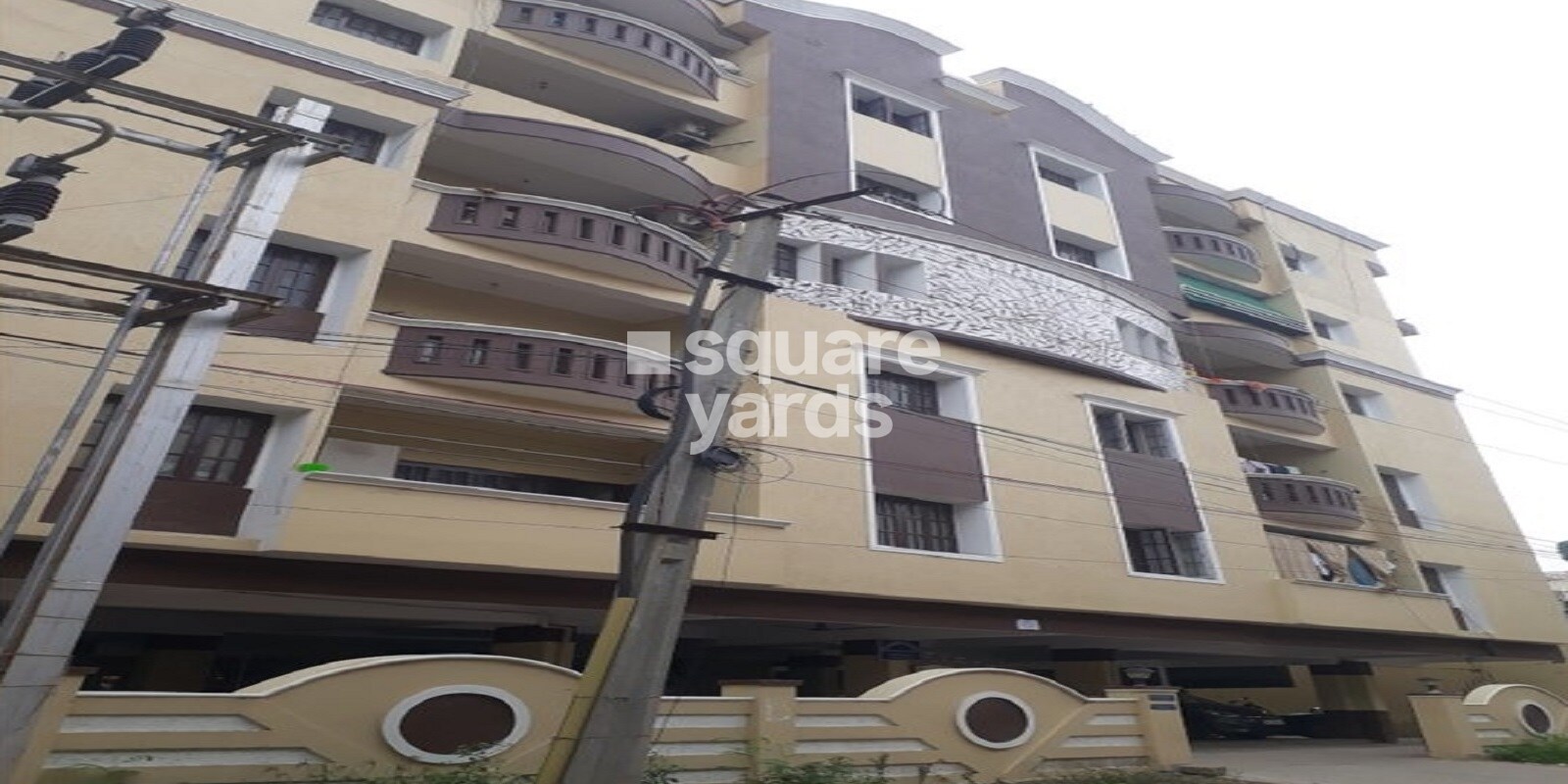 Super Residency Shaikpet