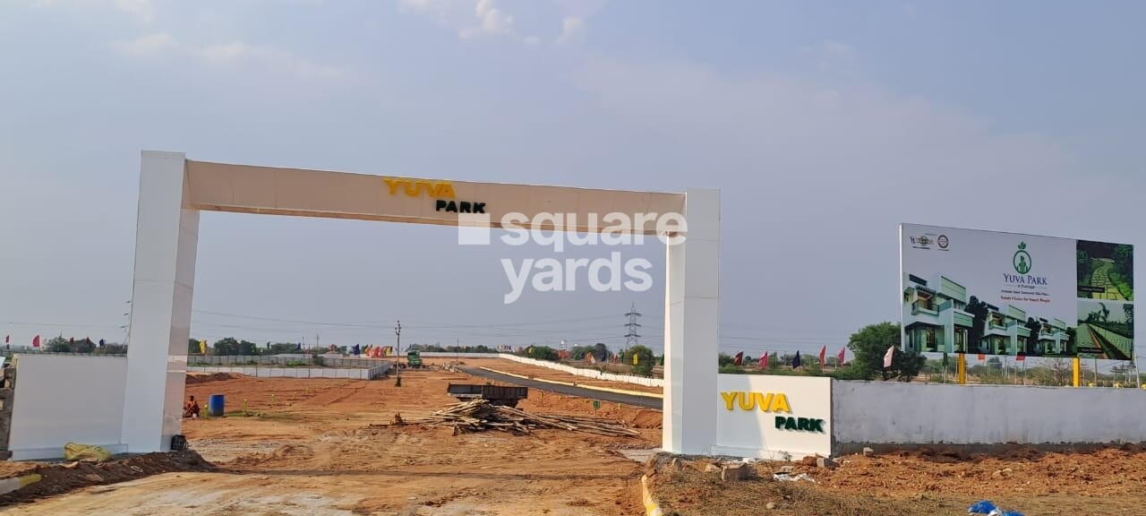 Yuva Park Entrance View