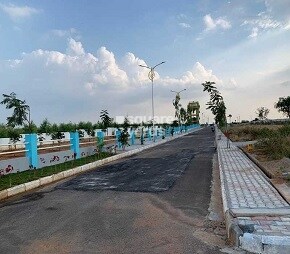 Dharani Apple County