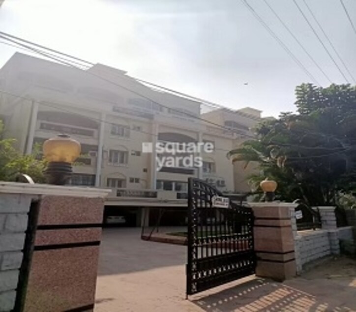 Pradeep Srinilaya Apartments Cover Image