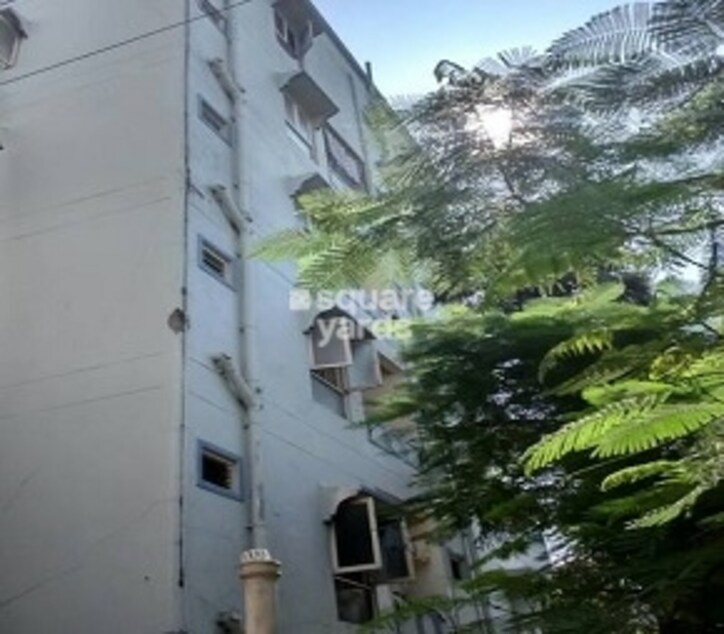 Vigneshwara Residency Cover Image