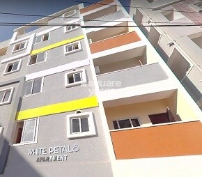 White Petals Apartment