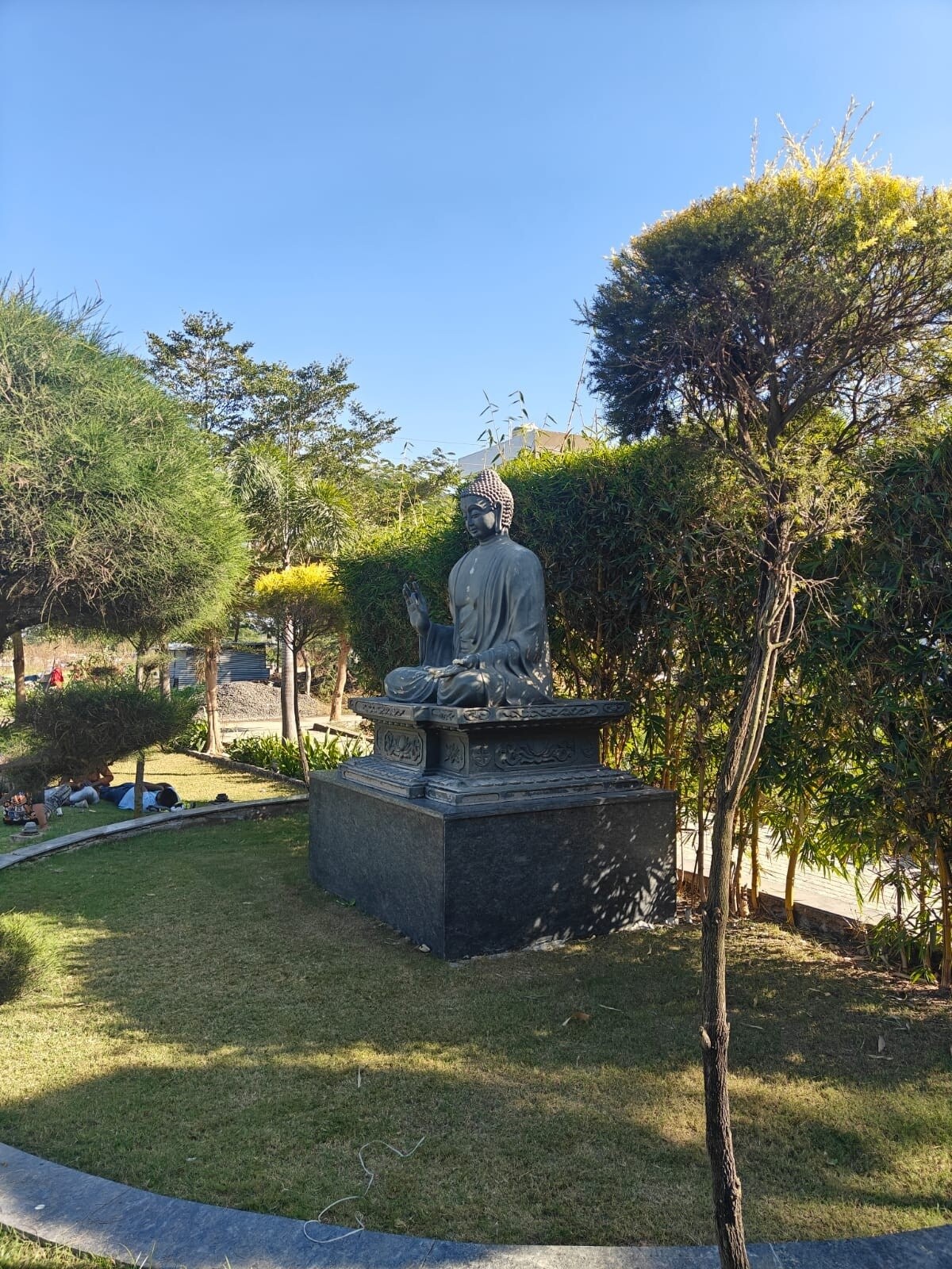 Graceland Highway Avenue