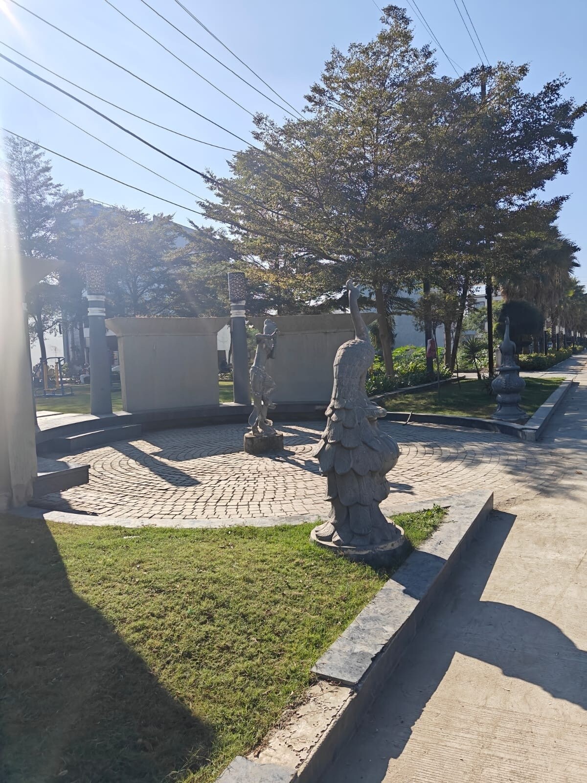 Graceland Highway Avenue