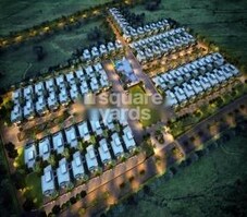 Majestic Courtyard Featured Image