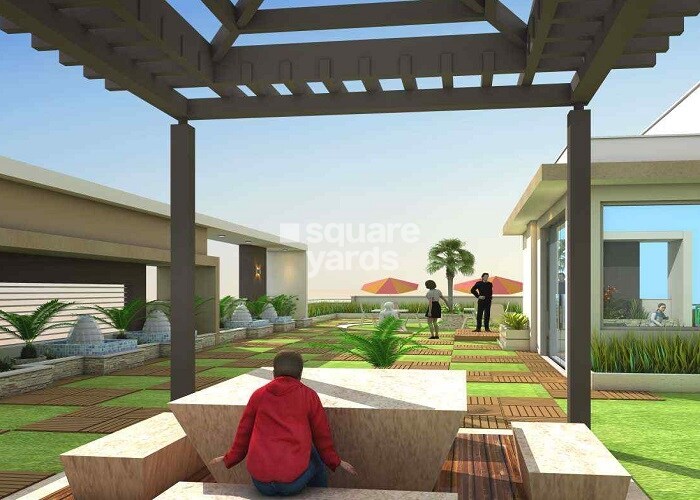 Aradhana Bhavyaa Green Zenith