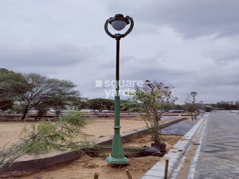 Captain Enclave Amenities-Features