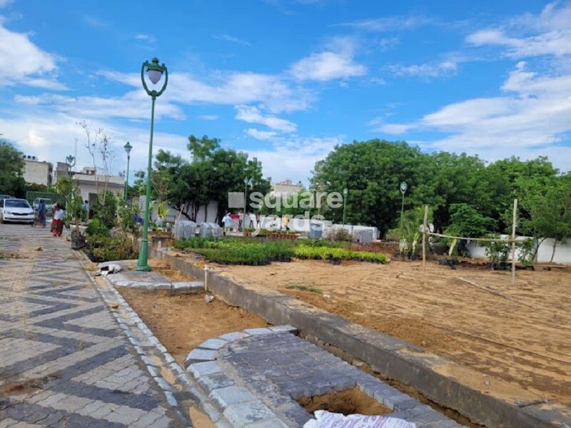 Captain Enclave Plot Images 1