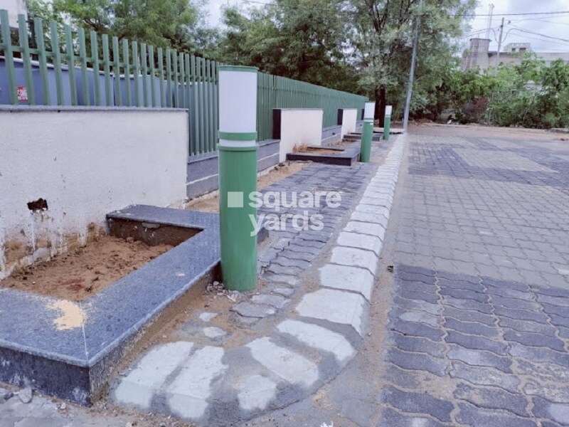 Captain Enclave Plot Images 7