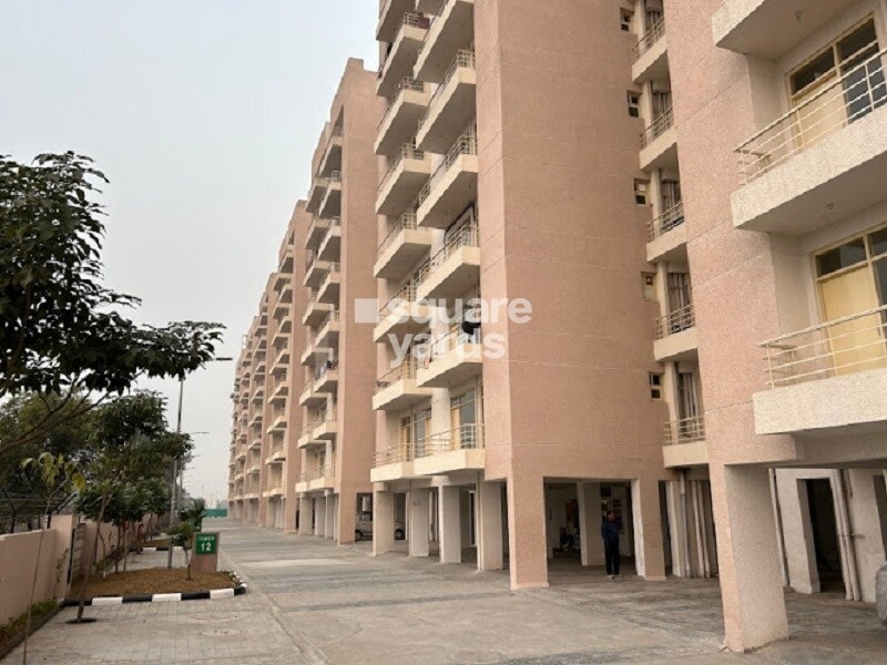I Home Lavanya Apartment Exteriors 3