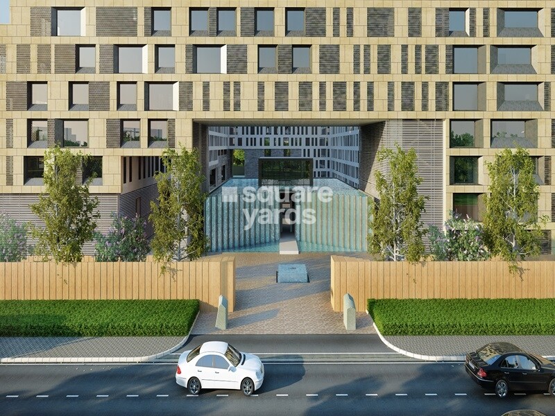 Om Pallacia Entrance View