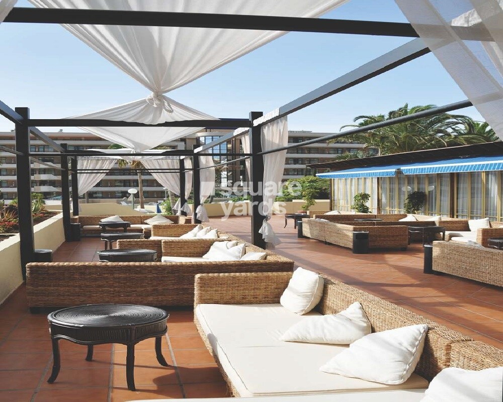 Ridhiraj Air Apartment