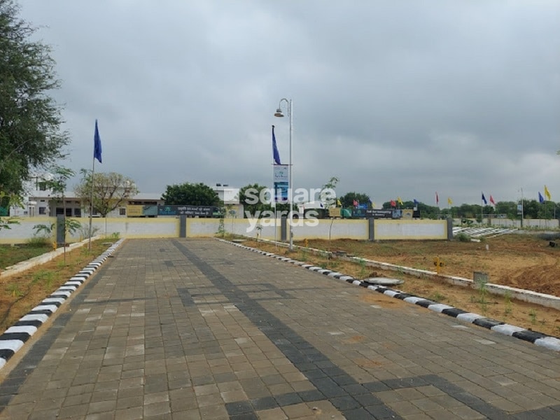 Roylux The Park Royal