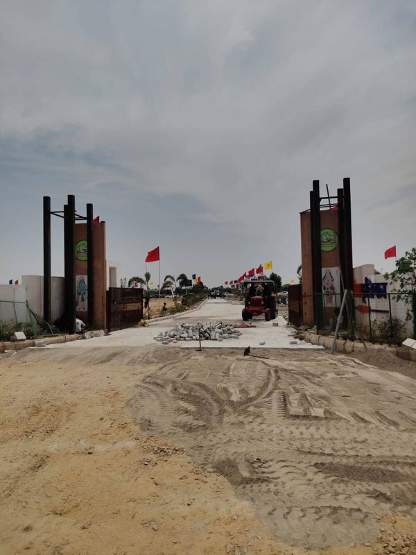 Shyamashish Padam Vatika Entrance View