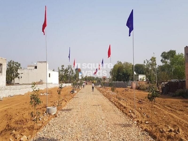 The Crown Siyaram Enclave