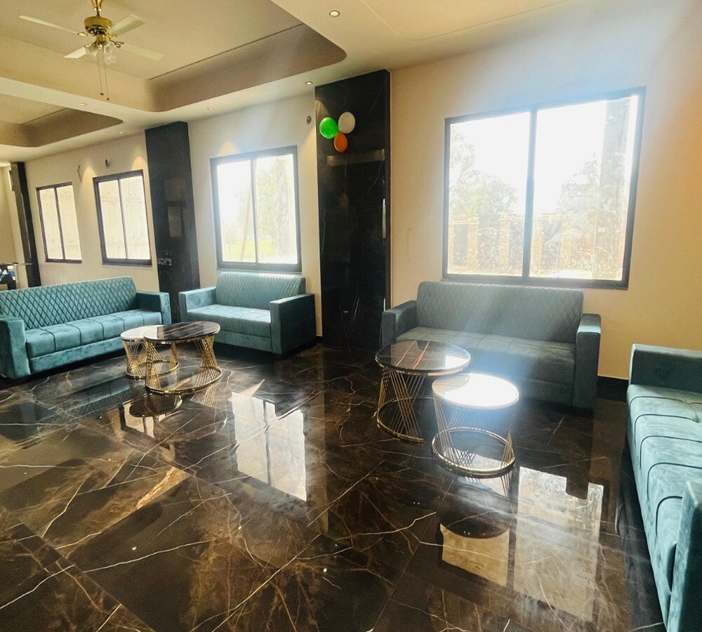 Vardhman Empire Estate