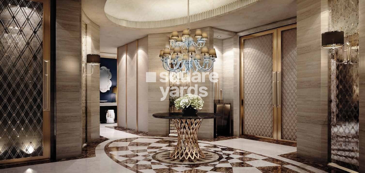 Mani The 42 Amenities-Features