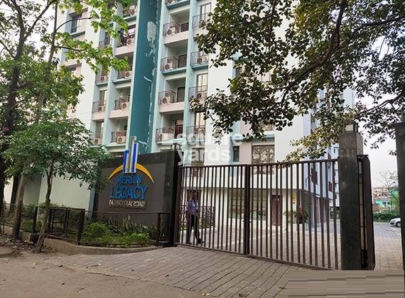 Merlin Regency Entrance View