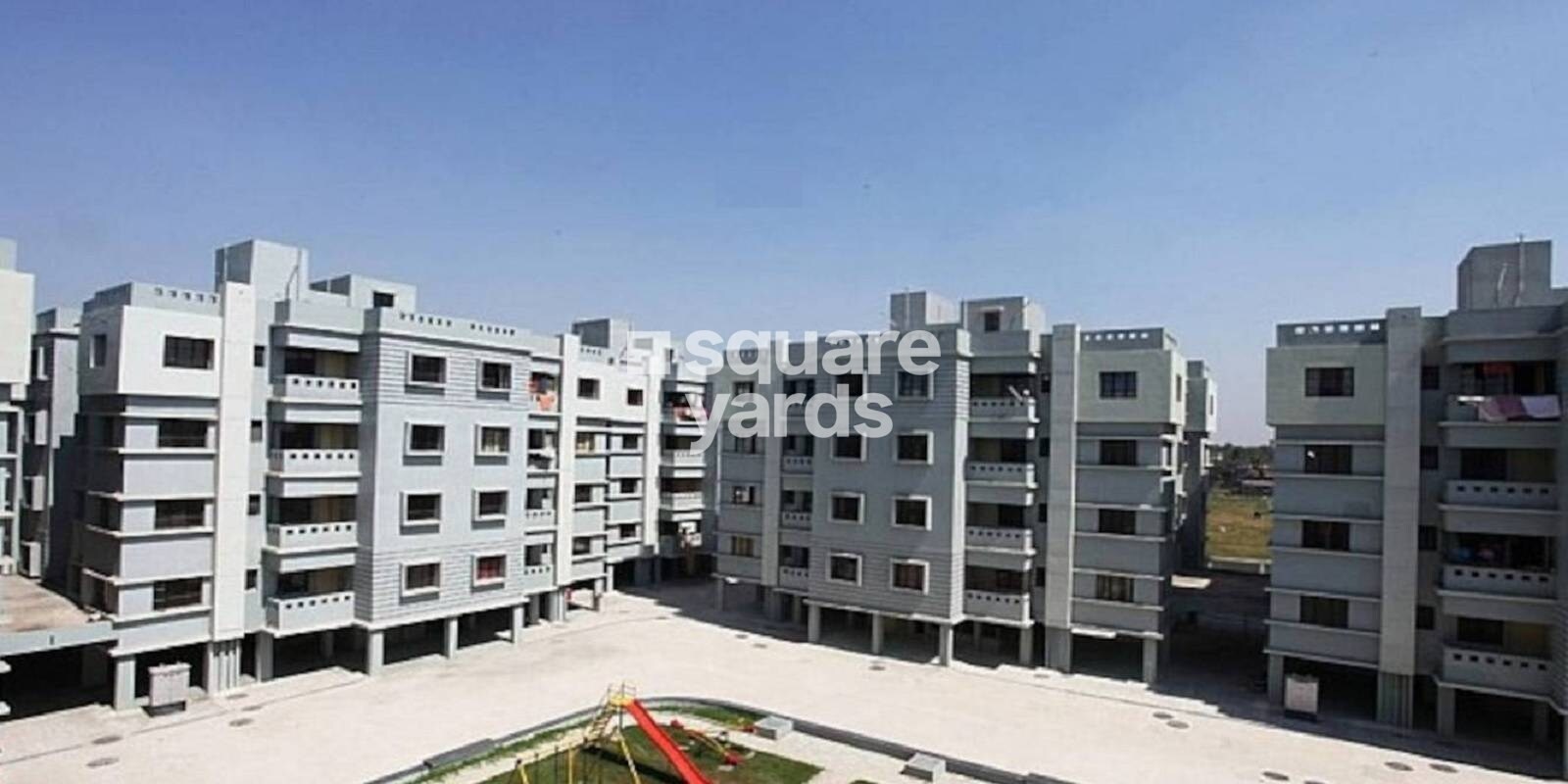Merlin Trinoyoni residential project in Behala