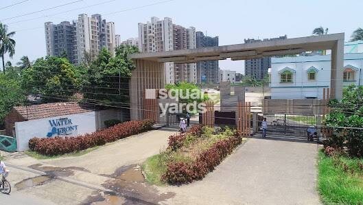 Siddha Water Front Entrance View