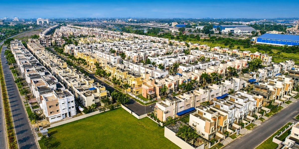 USE Kolkata West International City