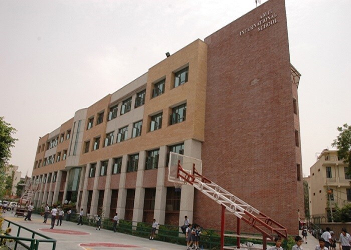 Amity International School Mayur Vihar