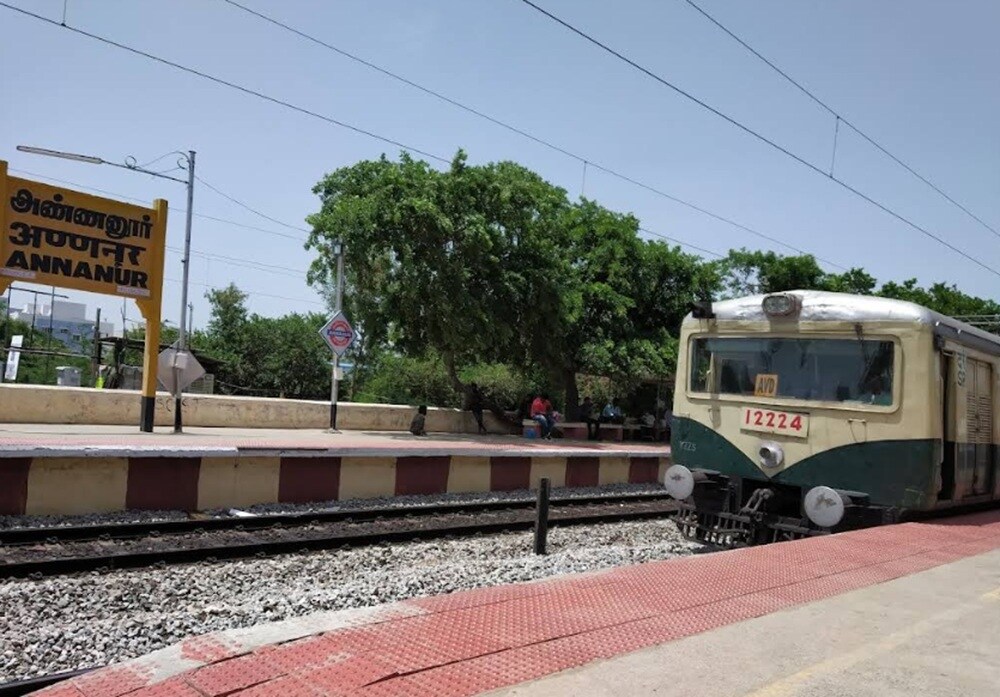 Annanur Railway Station Cholambedu