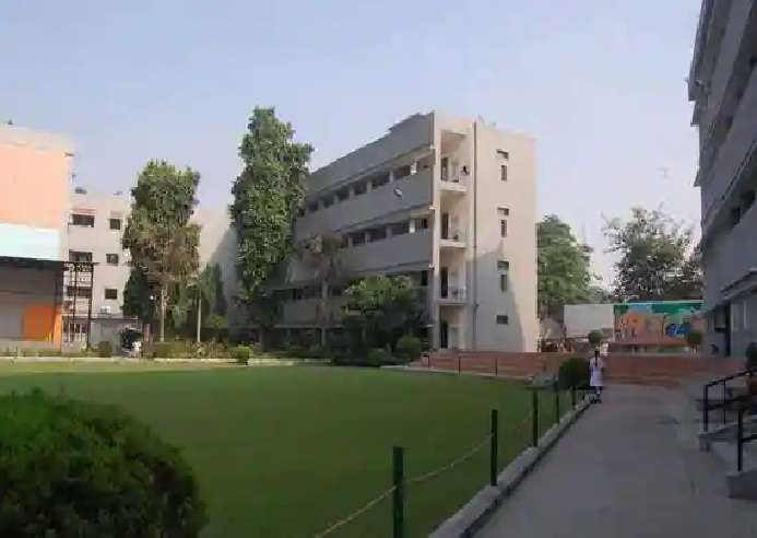 Bal Bharati Public School,  Karol Bagh