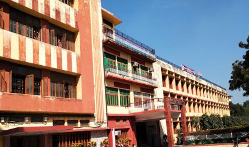 Bal Vidya Mandir Senior Secondary School,  Charbagh