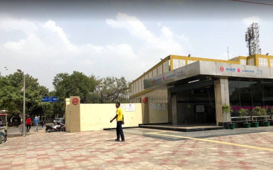 Dashrathpuri Metro Station Mohan Nagar