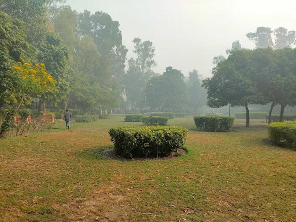 Defence Enclave Park Swasthya Vihar