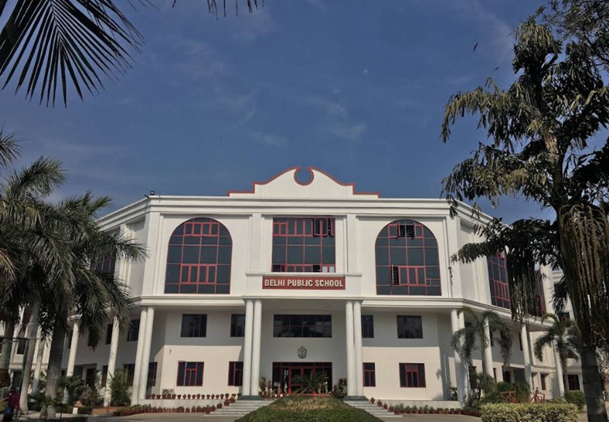Delhi Public School Phase-II Sector 31-47