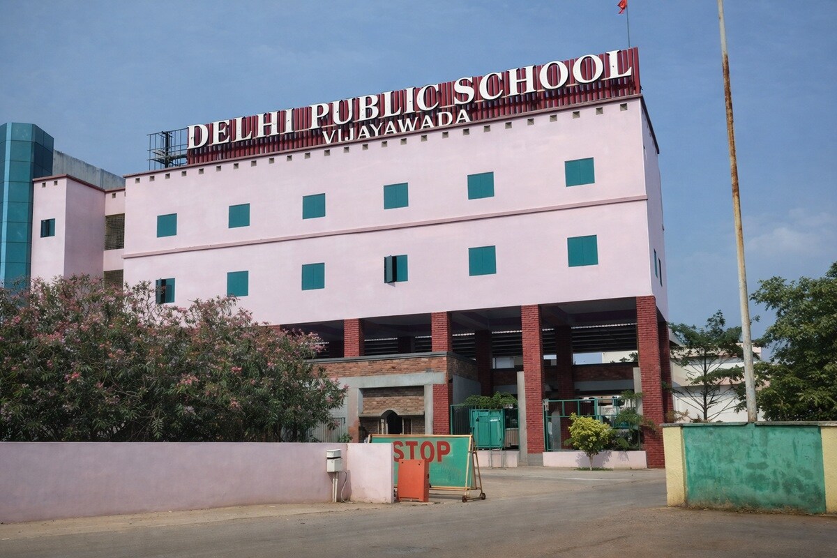 Delhi Public School Nidamanuru