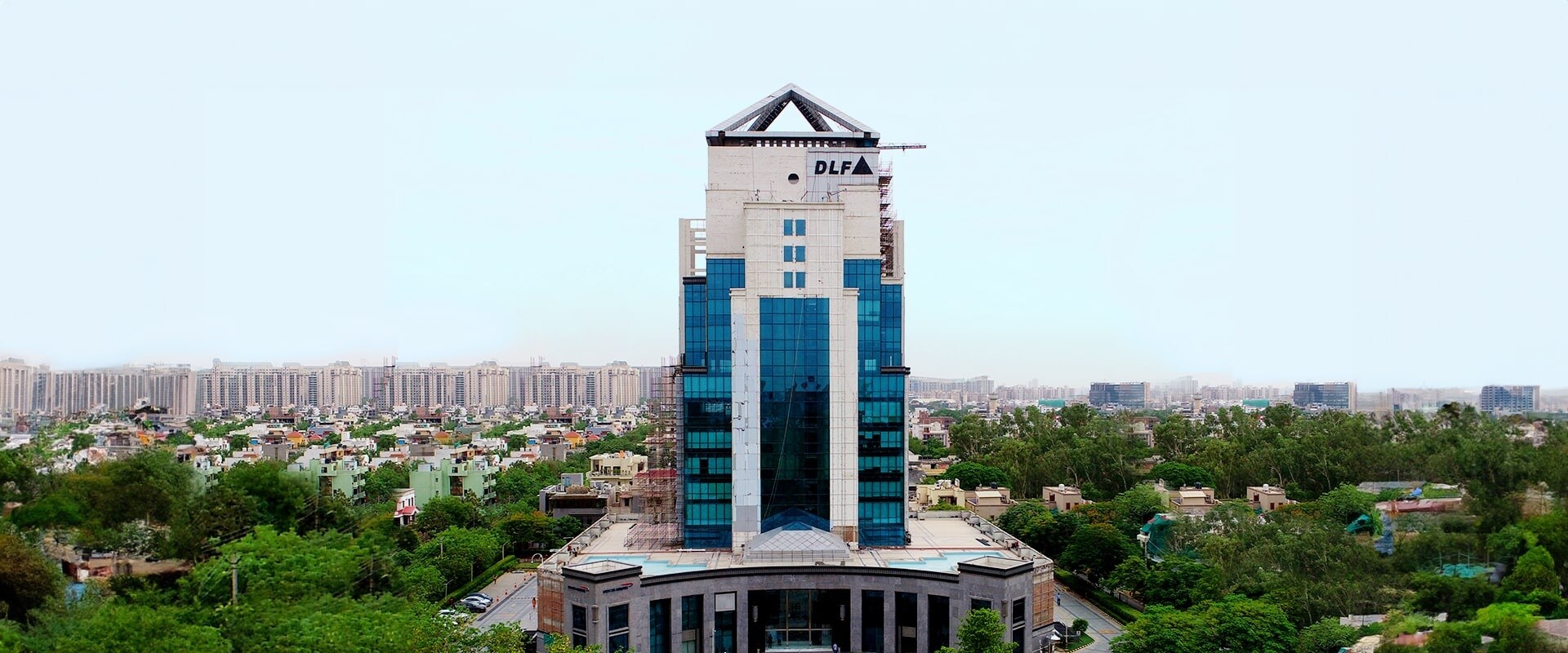 Dlf Plaza Tower Sector 26A