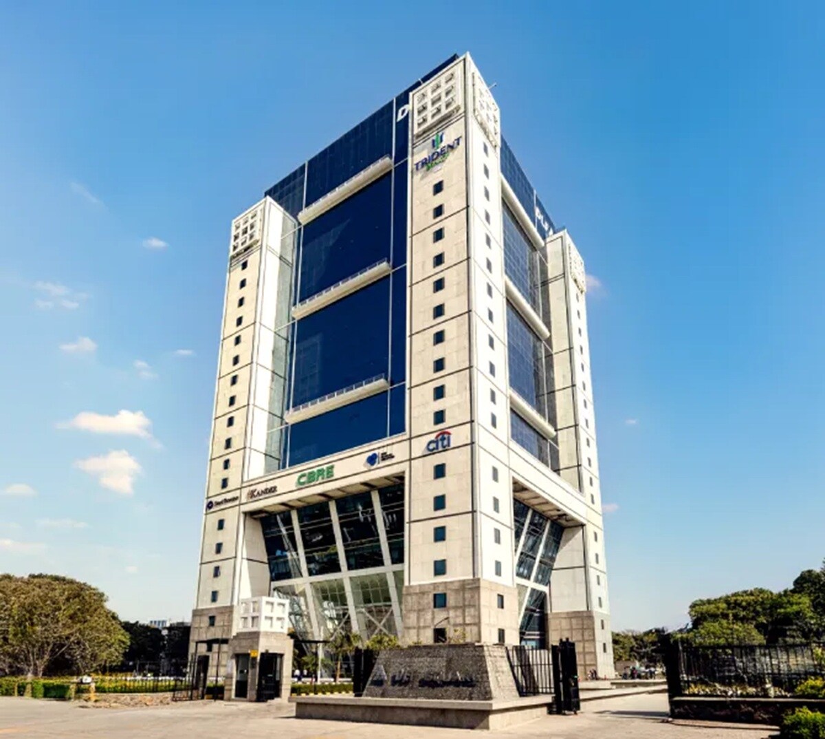 Dlf Square Sector 35