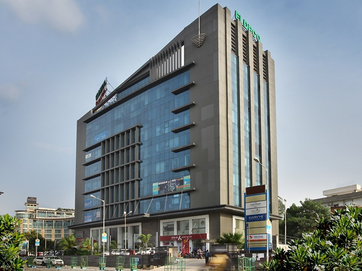 Eldeco Corporate Tower Vibhuti Khand