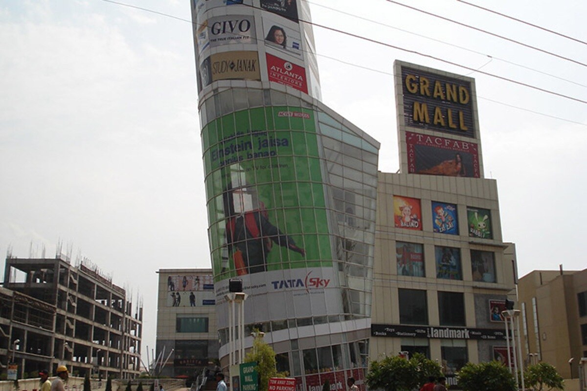 Grand Mall DLF Phase I