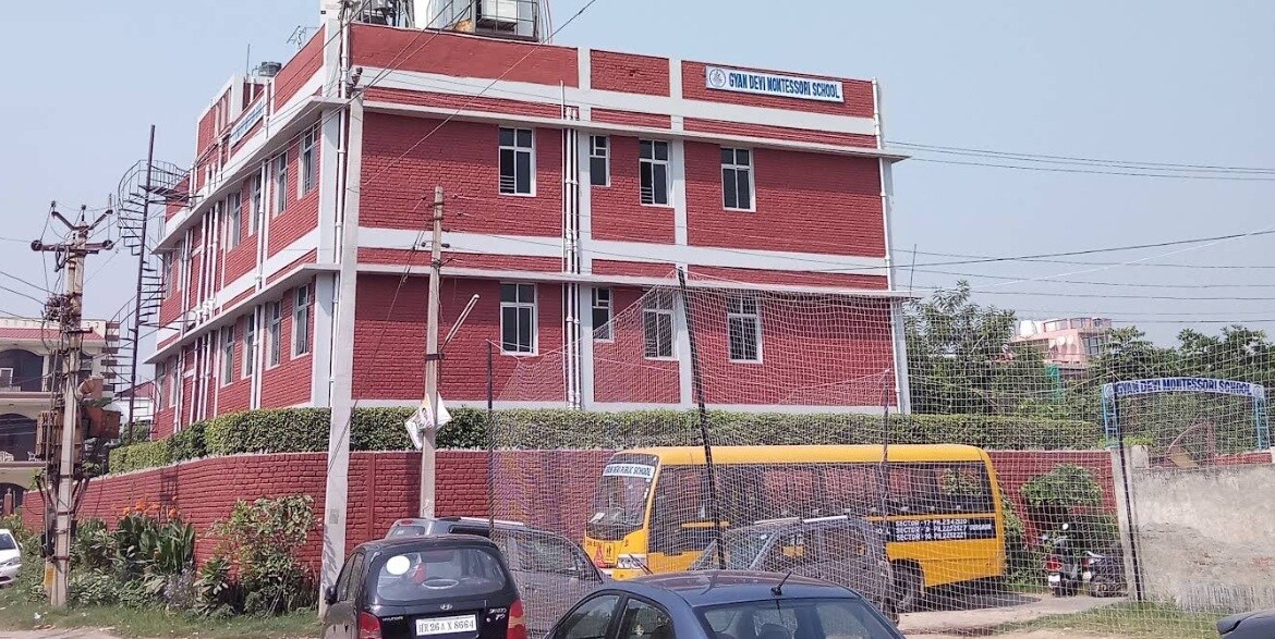 Gyan Devi Montessory School Sector 9