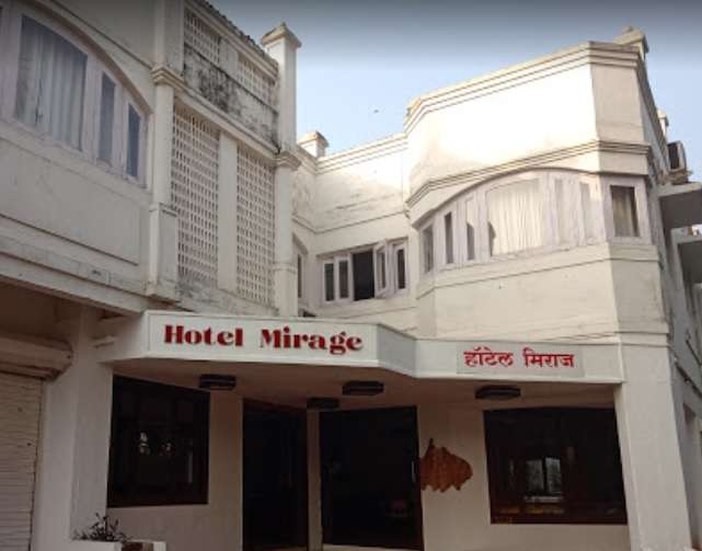 Hotel Mirage,  Roha