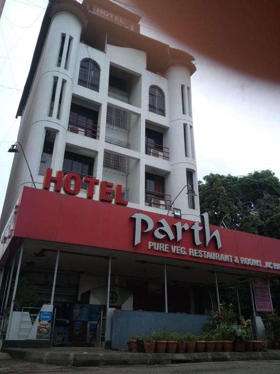 Hotel Parth,  Kamothe