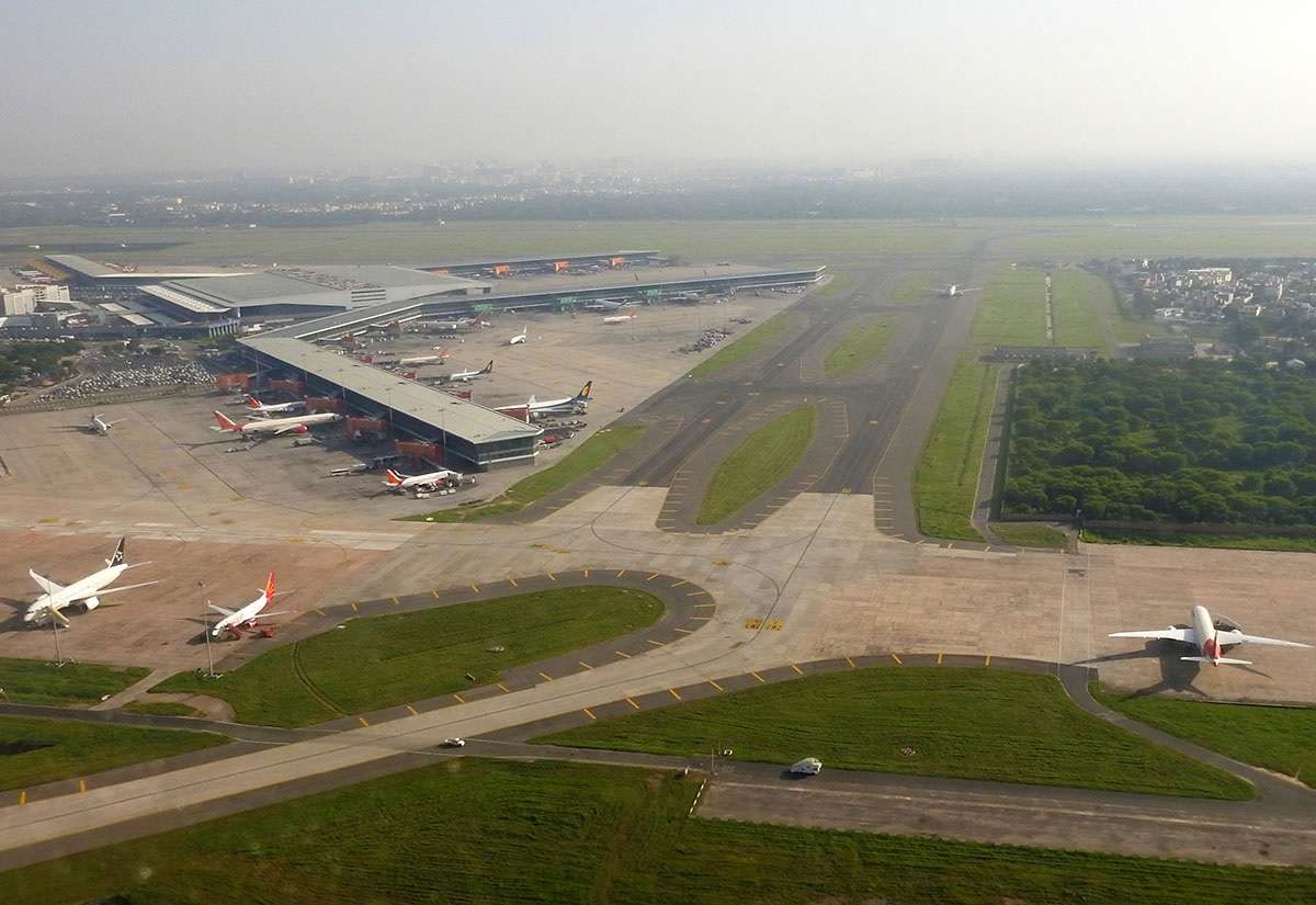 Indira Gandhi International Airport,  Ansal Plaza