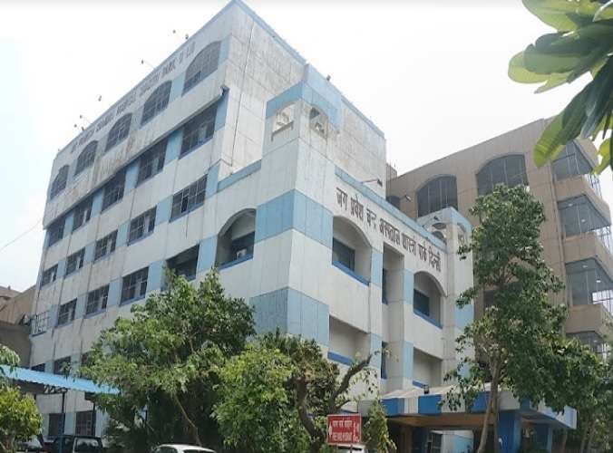 Jag Pravesh Chandra Hospital,  Shahdara