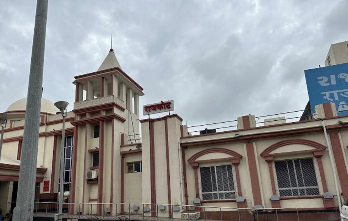 Junction Railway Station Sadar