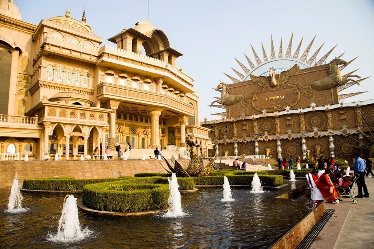 Kingdom of Dreams Sector 29