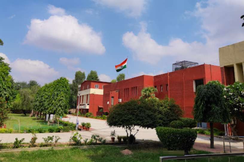 Lakshmibai College,  Ashok Vihar