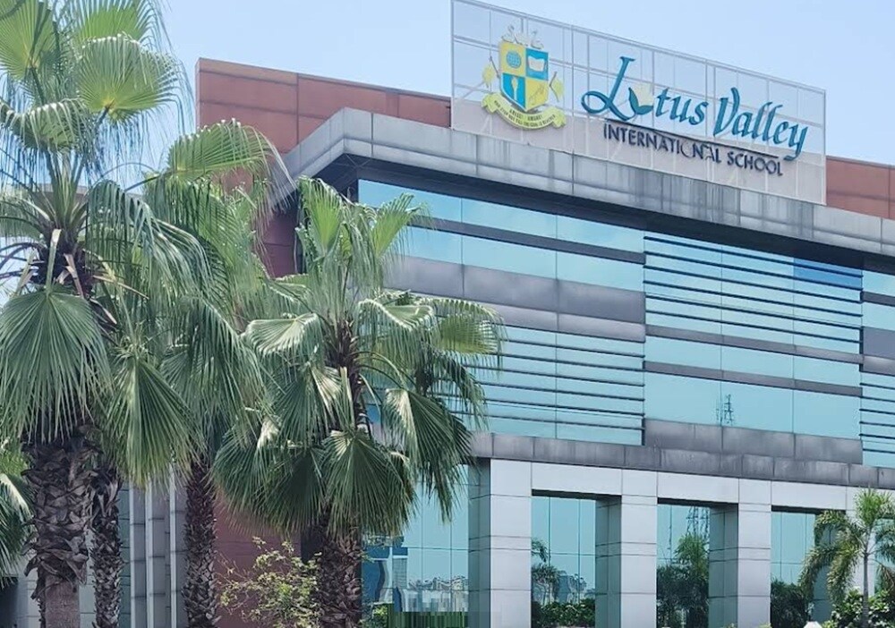 Lotus Valley International School Amrapali Leisure Valley